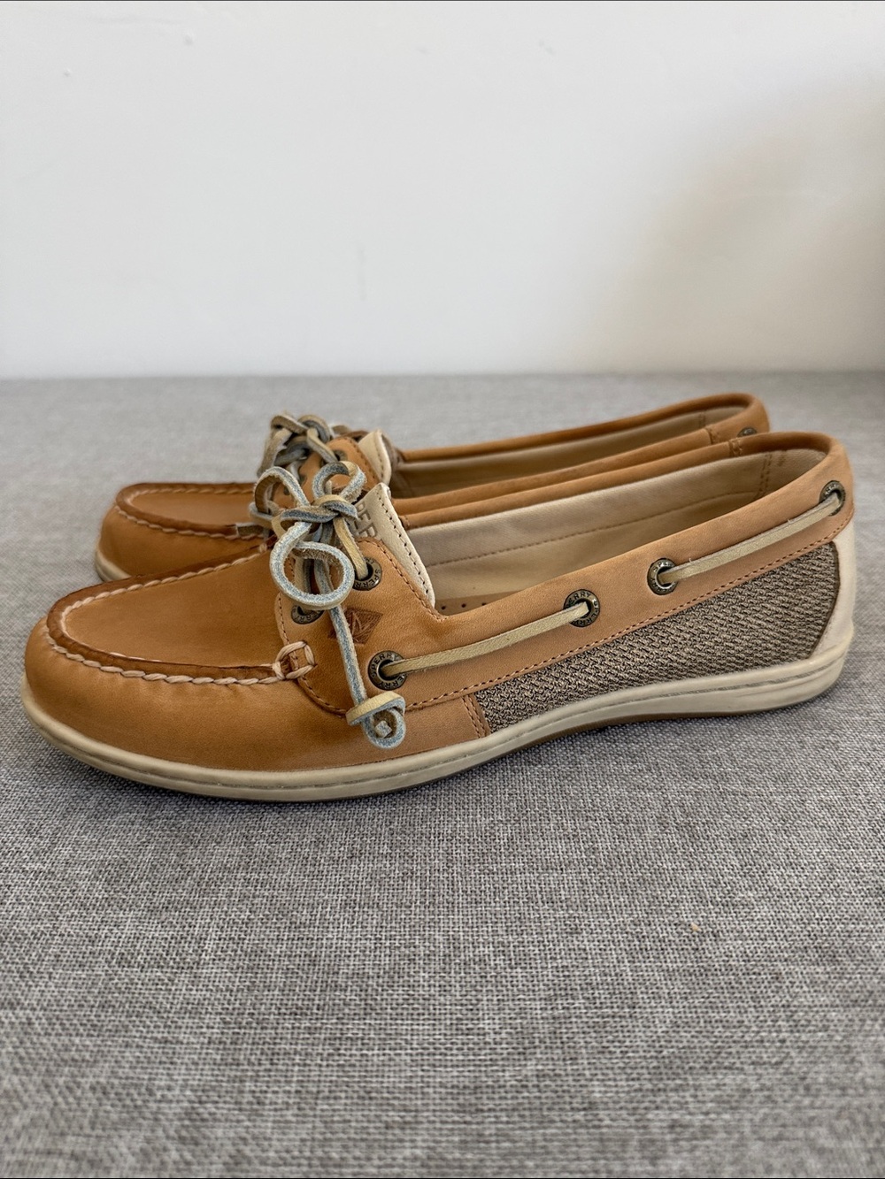 Sperry top-sider Women's Tan Leather Boat Moccasins - Picture 7 of 10